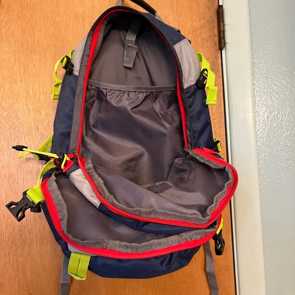 Multicolor Hiking Backpack - Picture 6 of 12